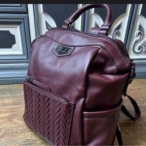 Elegant Burgundy Leather Backpack